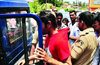 Mangalore : Lovers plan to elope foiled by sister